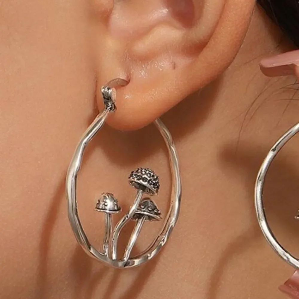Silver mushroom hoop A14